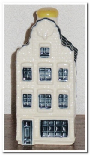 KLM miniature huisje - # 72