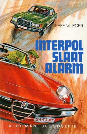 Kees Vlieger ~ Adjudant Freek van Hoovelt 7: Interpol slaat alarm